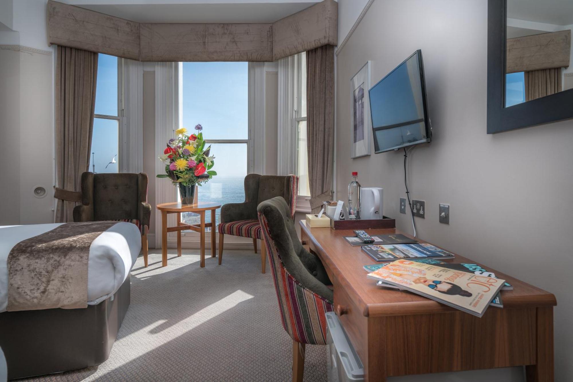 Twin Room Sea View